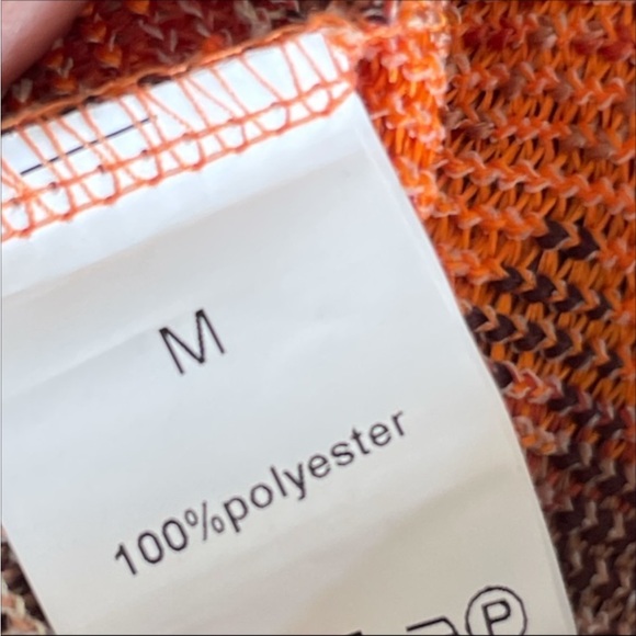 Women's Ruched Beaded Halter Neck Backless Geo Print Boho Crop Top size Medium - Picture 3 of 3